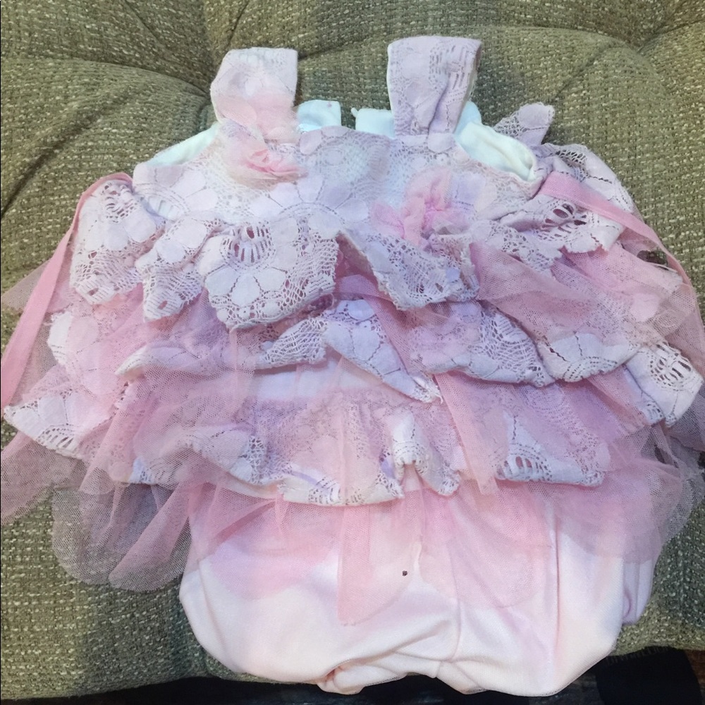 Isobella & Chloe dress